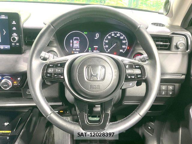 Honda VEZEL 2023-04 7252708-10
