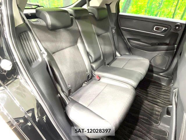 Honda VEZEL 2023-04 7252708-8