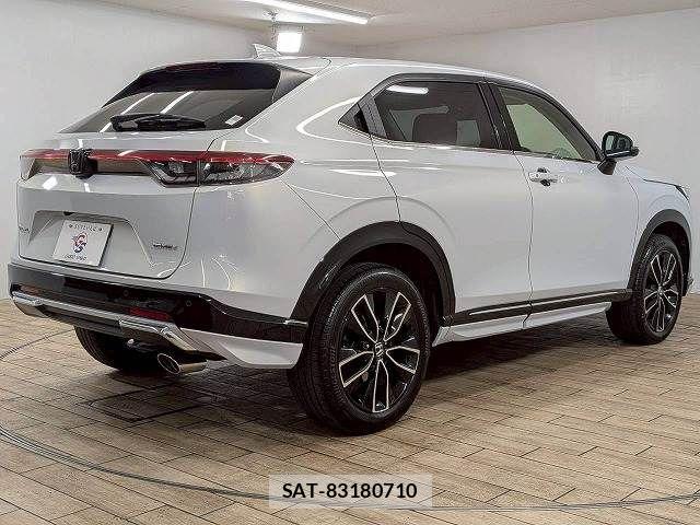 Honda VEZEL 2024-04 7252719-15