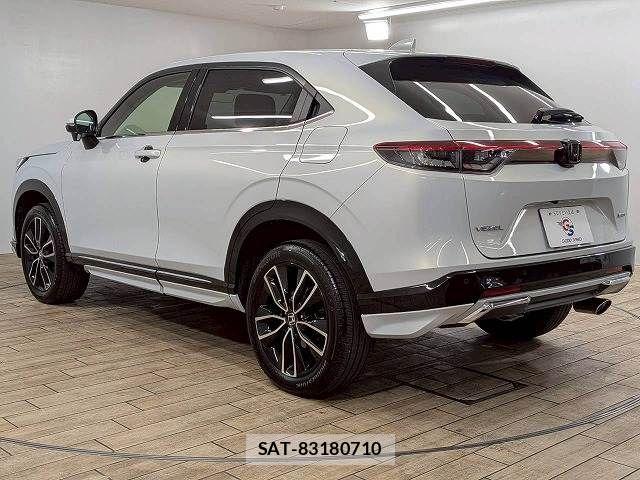 Honda VEZEL 2024-04 7252719-16
