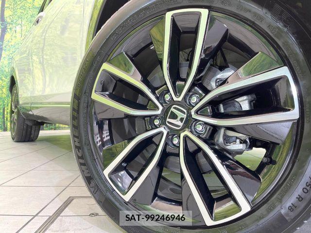 Honda VEZEL 2022-06 7252720-12