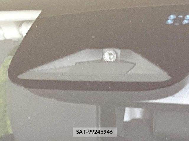 Honda VEZEL 2022-06 7252720-4