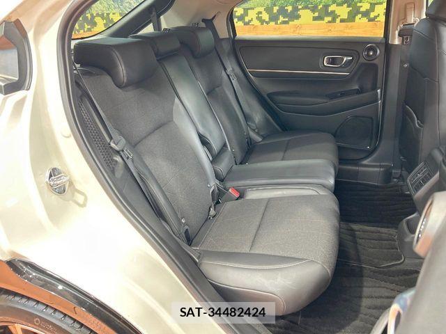 Honda VEZEL 2021-10 7252717-8