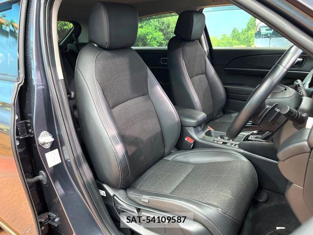 Honda VEZEL 2023-04 7252714-10