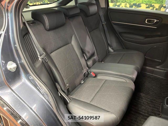 Honda VEZEL 2023-04 7252714-11