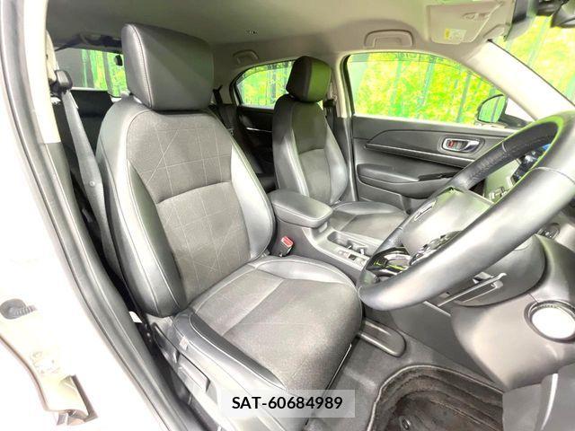 Honda VEZEL 2023-09 7252718-7