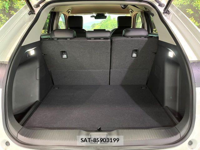 Honda VEZEL 2025-08 7272585-12