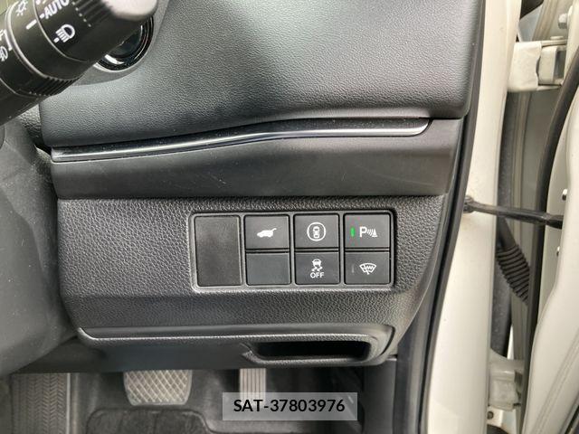 Honda VEZEL 2022-01 7330932-7