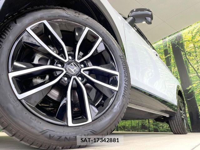 Honda VEZEL 2025-09 7330906-13