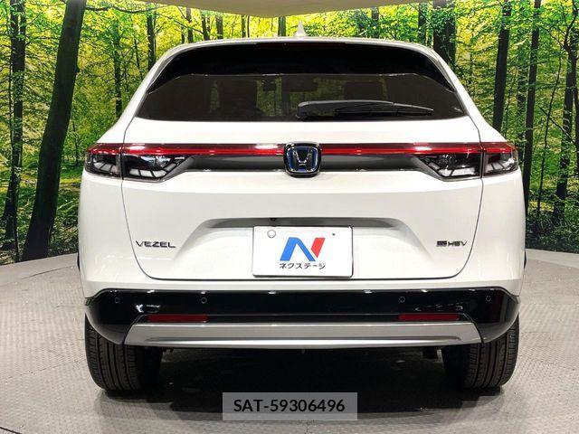 Honda VEZEL 2022-04 7330926-15