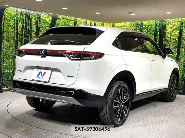 Honda VEZEL 2022-04 7330926-17