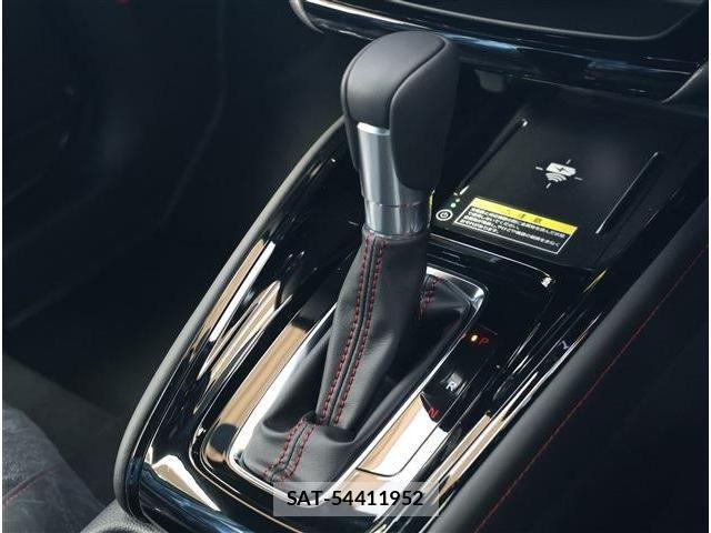 Honda VEZEL 2026-02 7330903-10
