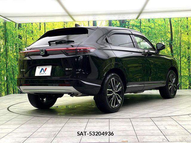 Honda VEZEL 2025-06 7330902-16