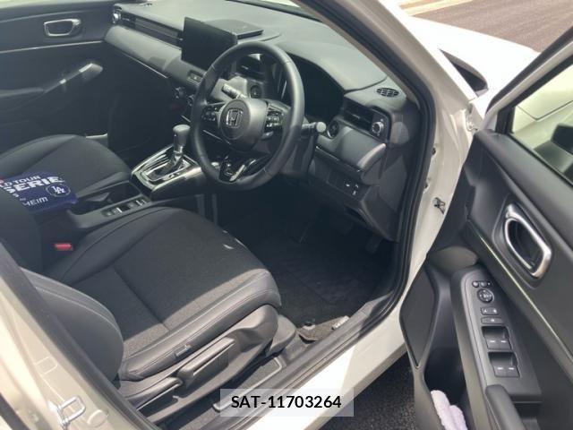 Honda VEZEL 2025-07 7330905-17
