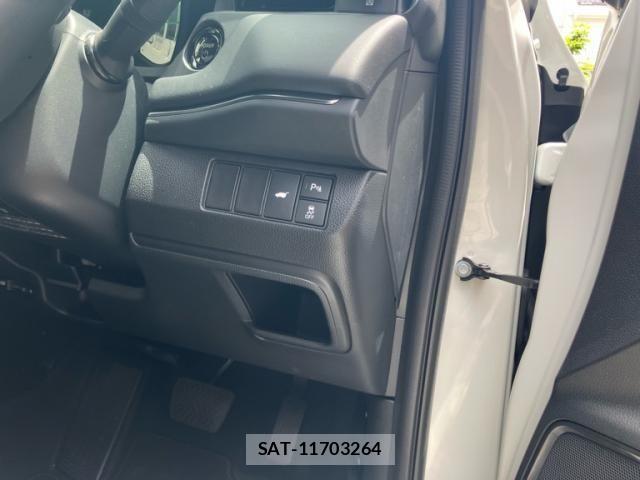 Honda VEZEL 2025-07 7330905-20