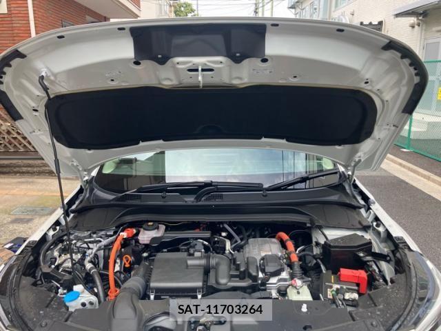 Honda VEZEL 2025-07 7330905-29