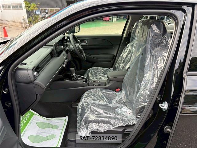Honda VEZEL 2025-11 7330912-2