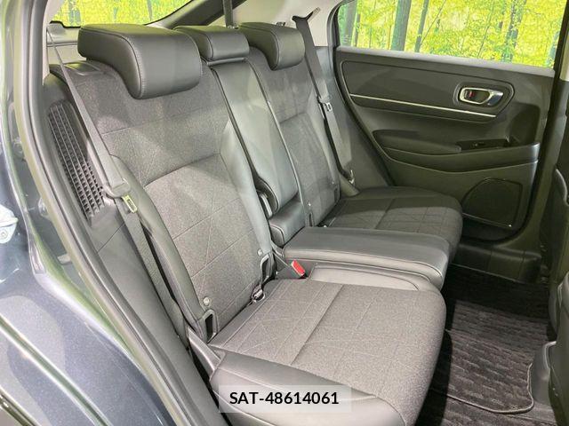 Honda VEZEL 2024-04 7330910-8