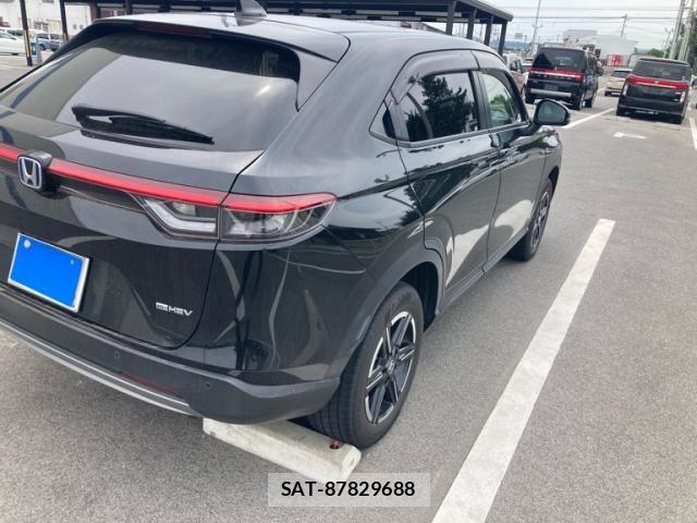 Honda VEZEL 2021-07 7330931-11