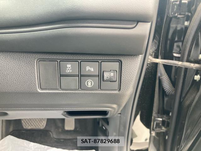 Honda VEZEL 2021-07 7330931-18