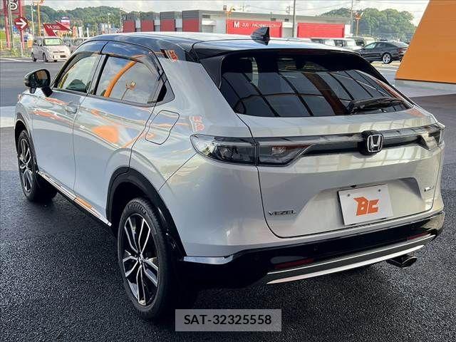 Honda VEZEL 2021-12 7330927-15