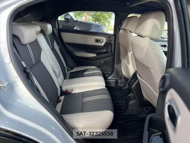Honda VEZEL 2021-12 7330927-18