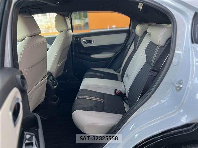 Honda VEZEL 2021-12 7330927-19