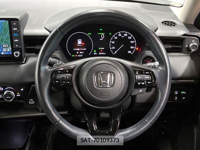 Honda VEZEL 2021-06 7330933-10