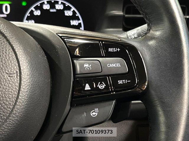 Honda VEZEL 2021-06 7330933-5
