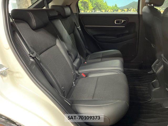 Honda VEZEL 2021-06 7330933-8