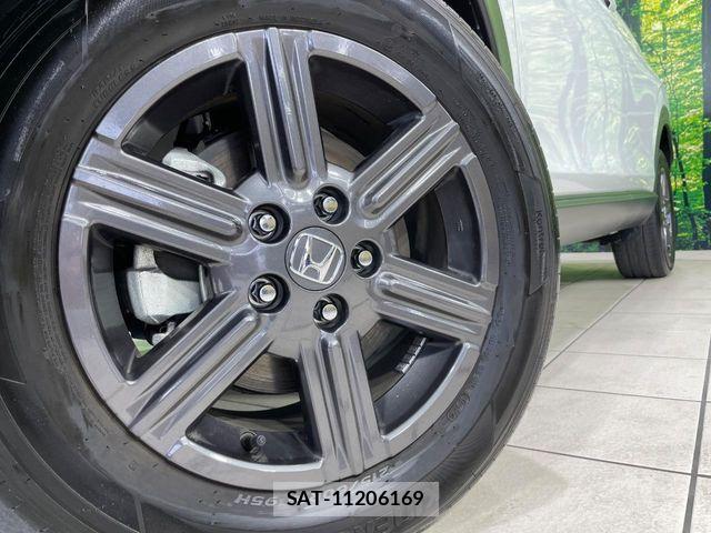 Honda VEZEL 2024-04 7360305-12