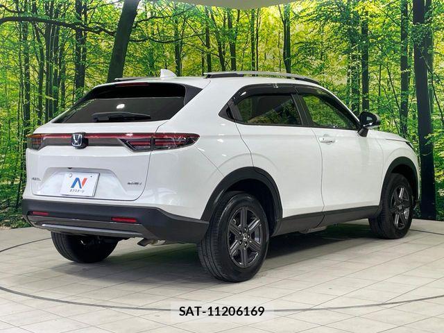Honda VEZEL 2024-04 7360305-16