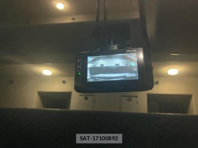 Honda VEZEL 2021-10 7360308-20