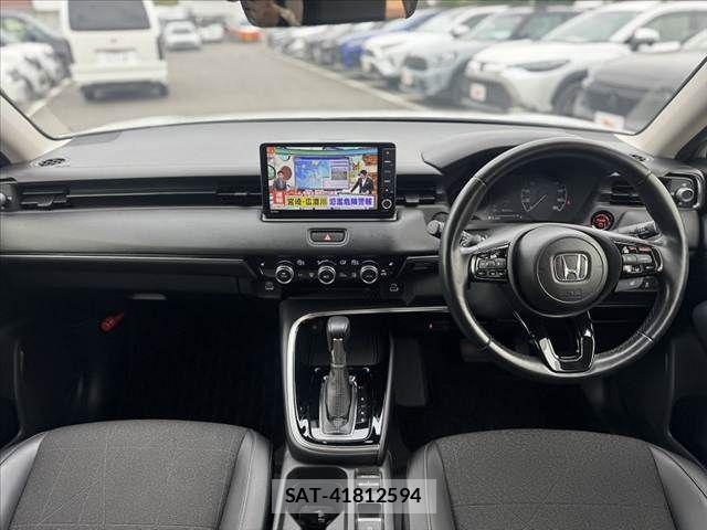 Honda VEZEL 2022-02 7360315-1