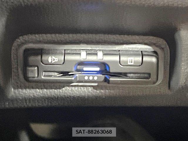Honda VEZEL 2025-02 7394653-6