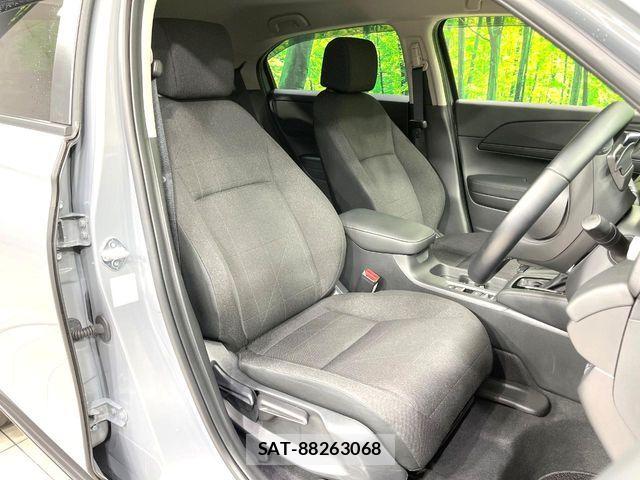 Honda VEZEL 2025-02 7394653-8