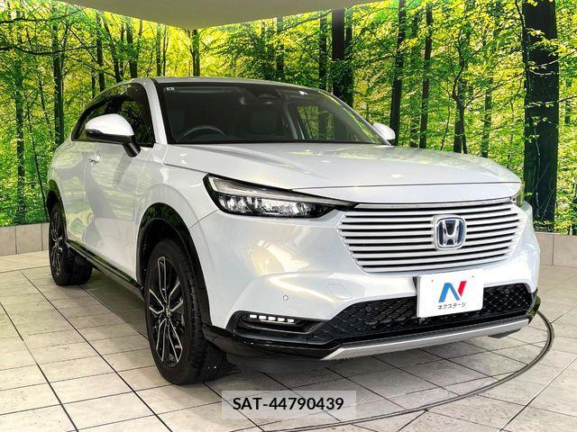 Honda VEZEL 2021-08 7394661-15