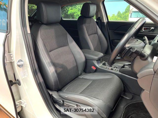 Honda VEZEL 2025-07 7394645-9