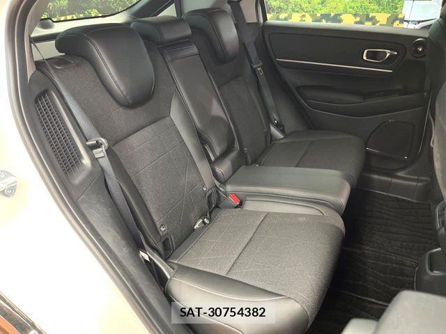 Honda VEZEL 2025-07 7394645-10
