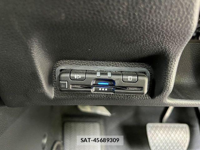 Honda VEZEL 2021-11 7458618-15