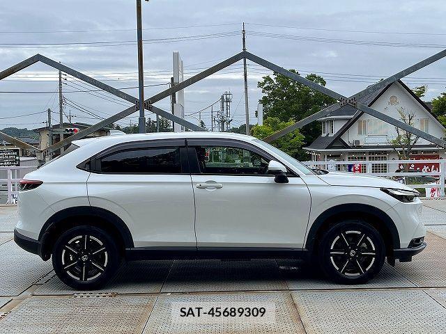 Honda VEZEL 2021-11 7458618-17