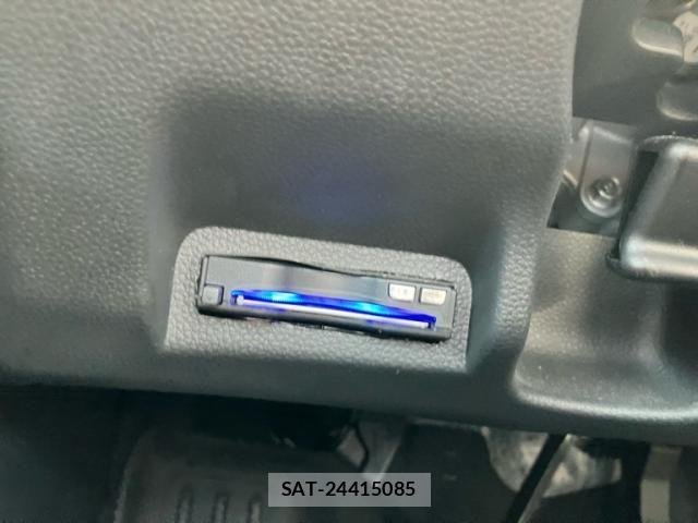 Honda VEZEL 2023-02 7458620-24