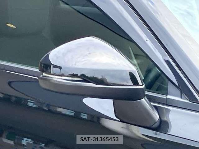 Honda VEZEL 2021-11 7458619-16