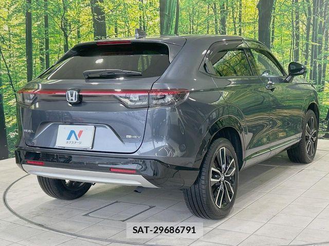 Honda VEZEL 2023-07 7458598-17