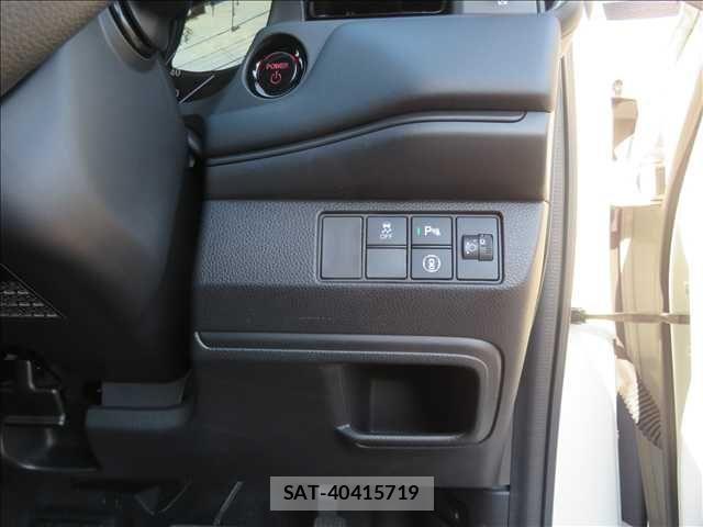 Honda VEZEL 2023-10 7458613-13