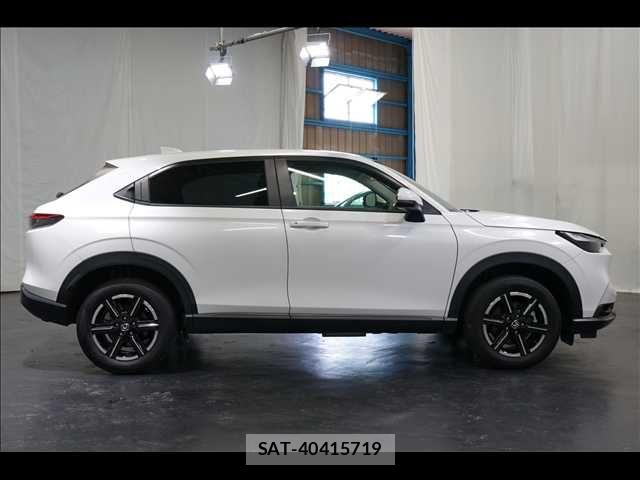 Honda VEZEL 2023-10 7458613-15
