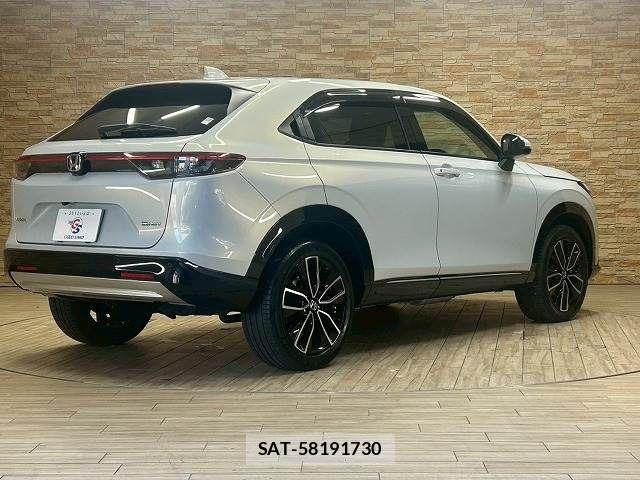 Honda VEZEL 2021-09 7503440-16