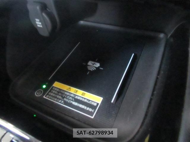 Honda VEZEL 2022-03 7503463-8