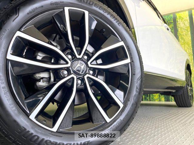 Honda VEZEL 2023-05 7503445-12