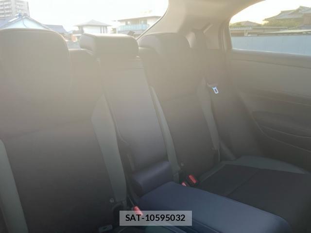 Honda VEZEL 2026-06 7563023-12